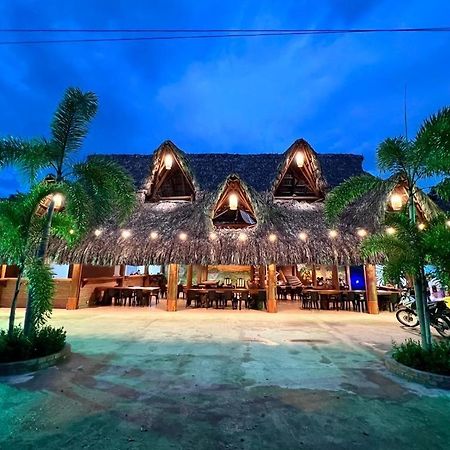 Arca Tayrona Restaurant & Hostal Los Naranjos Exterior photo