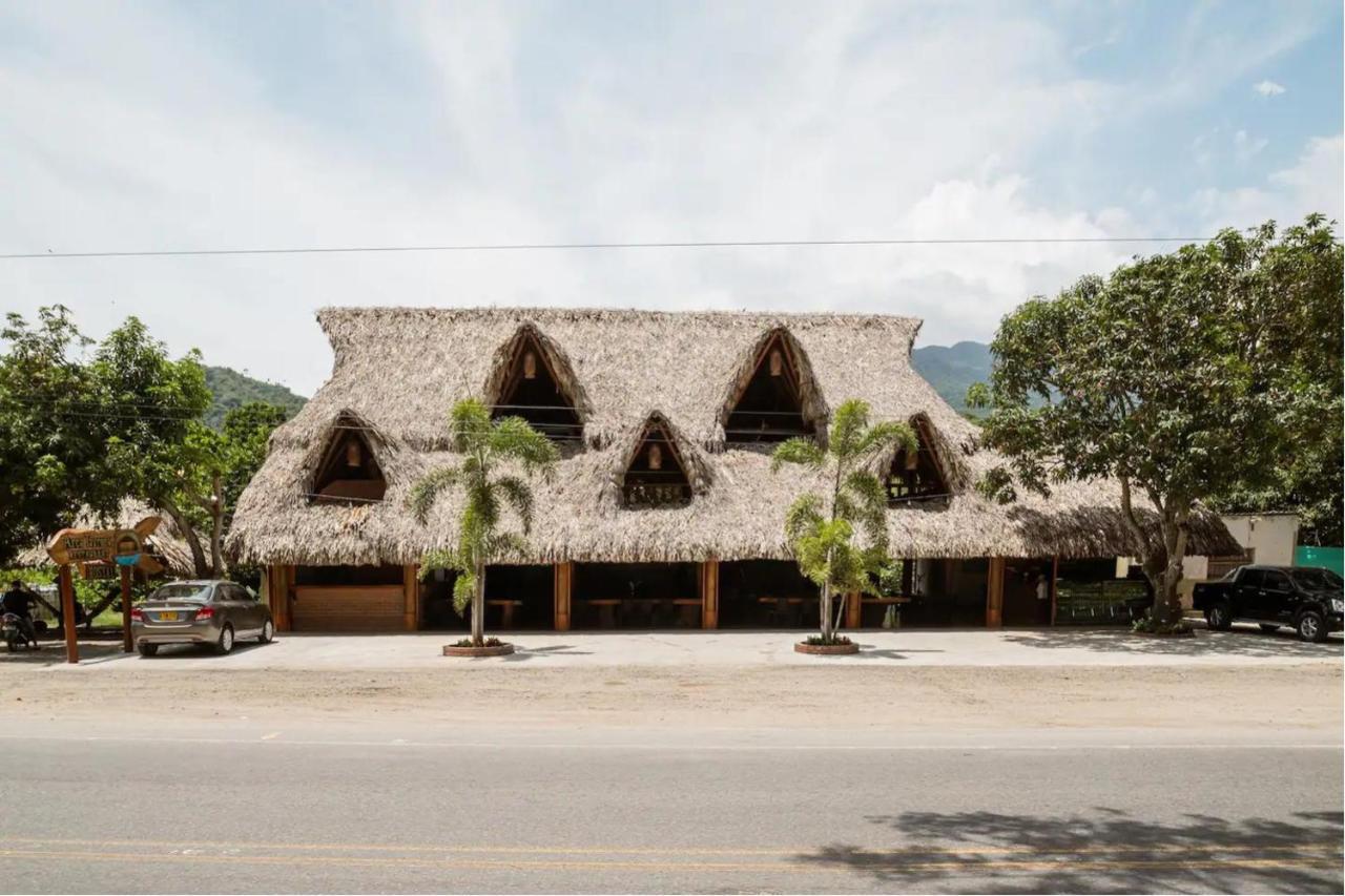 Arca Tayrona Restaurant & Hostal Los Naranjos Exterior photo